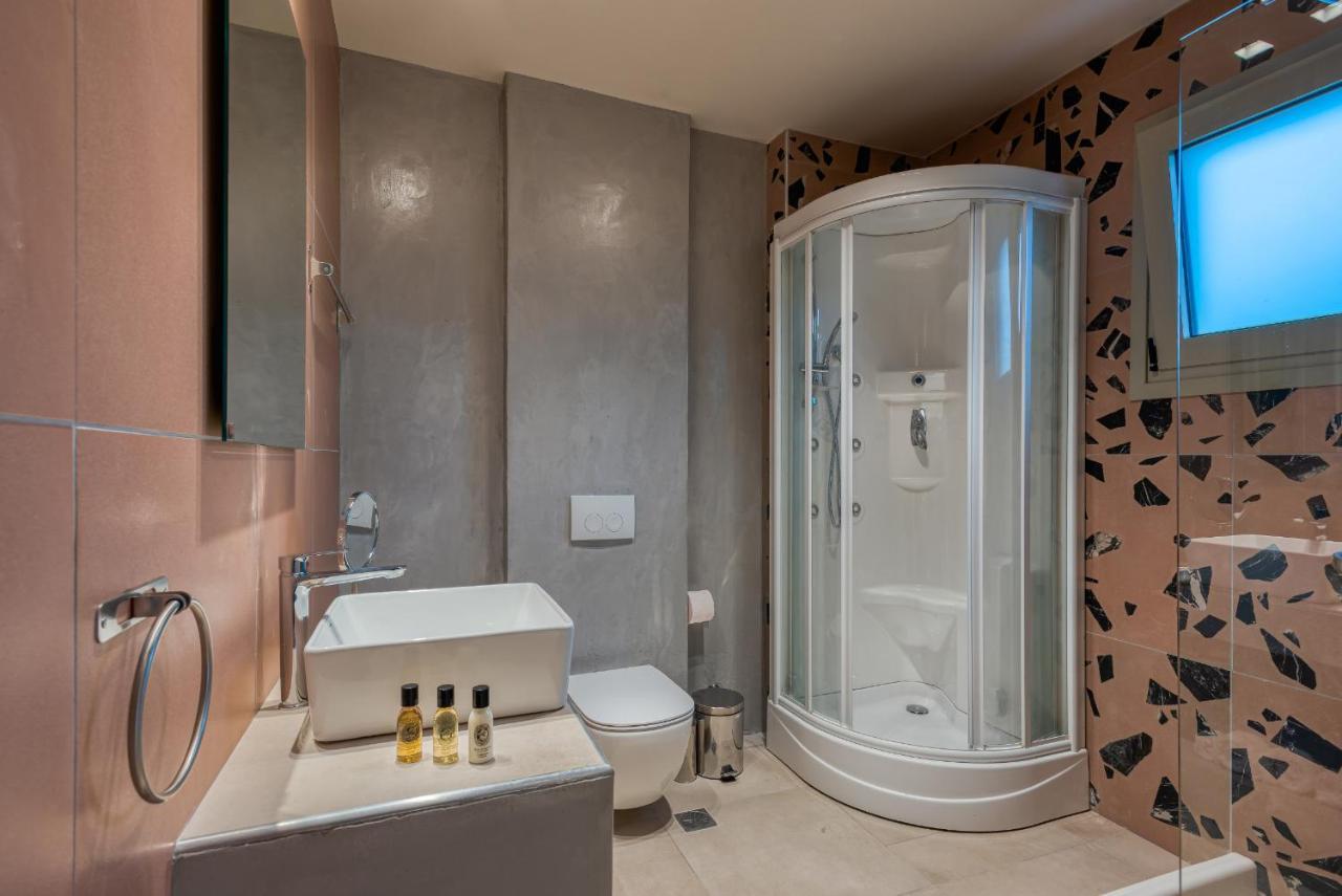 Saronis Suites Saronida Extérieur photo