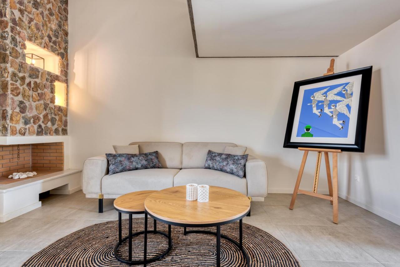 Saronis Suites Saronida Extérieur photo