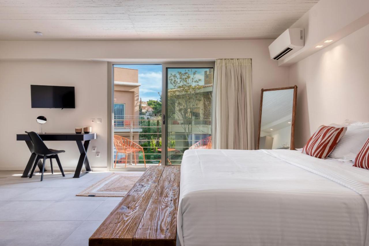 Saronis Suites Saronida Extérieur photo