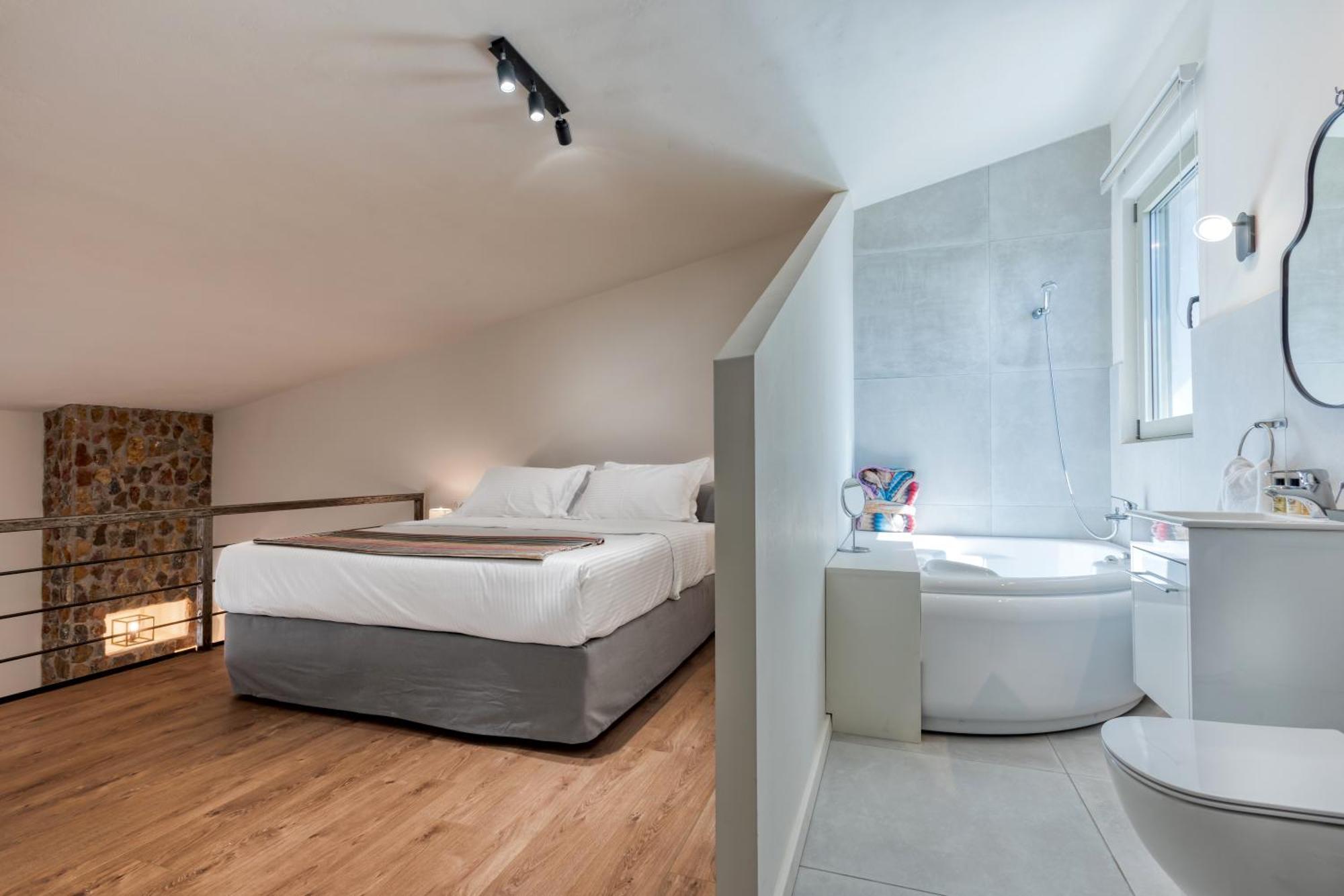 Saronis Suites Saronida Extérieur photo