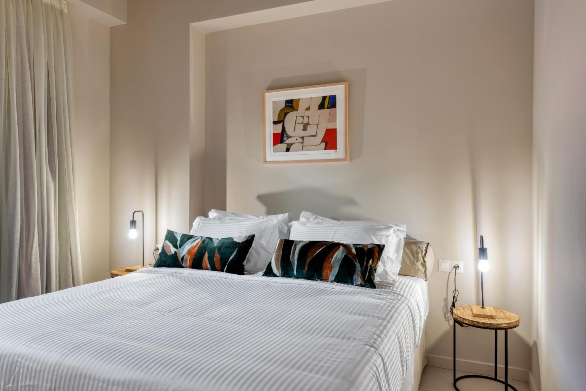 Saronis Suites Saronida Extérieur photo
