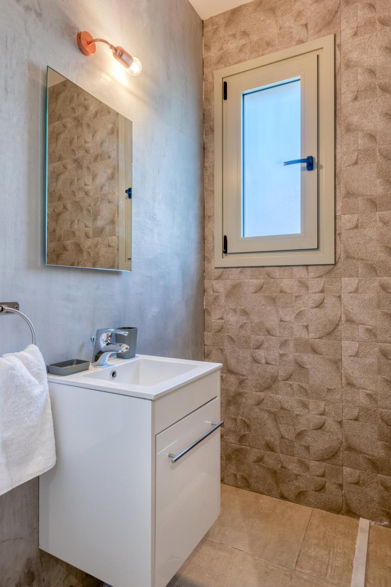 Saronis Suites Saronida Chambre photo